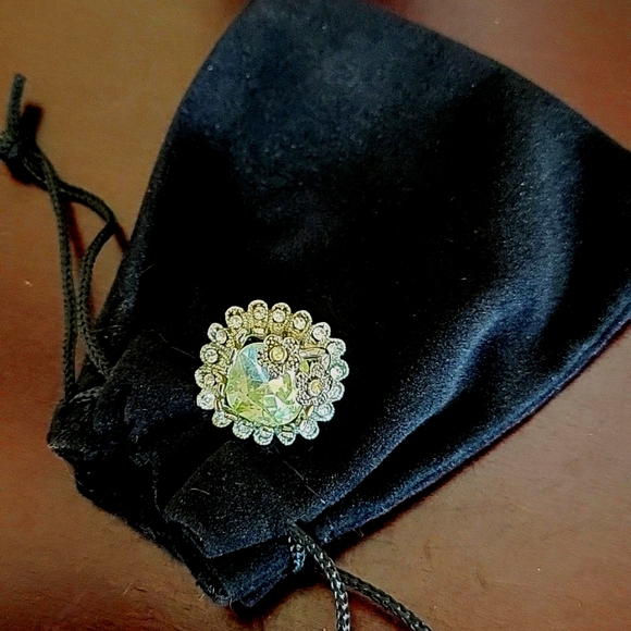 stylo Jewelry - Elegant design ring for special occasions